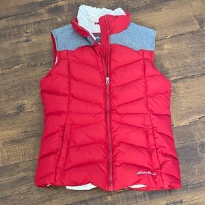 Eddie Bauer Puffer Vest XS